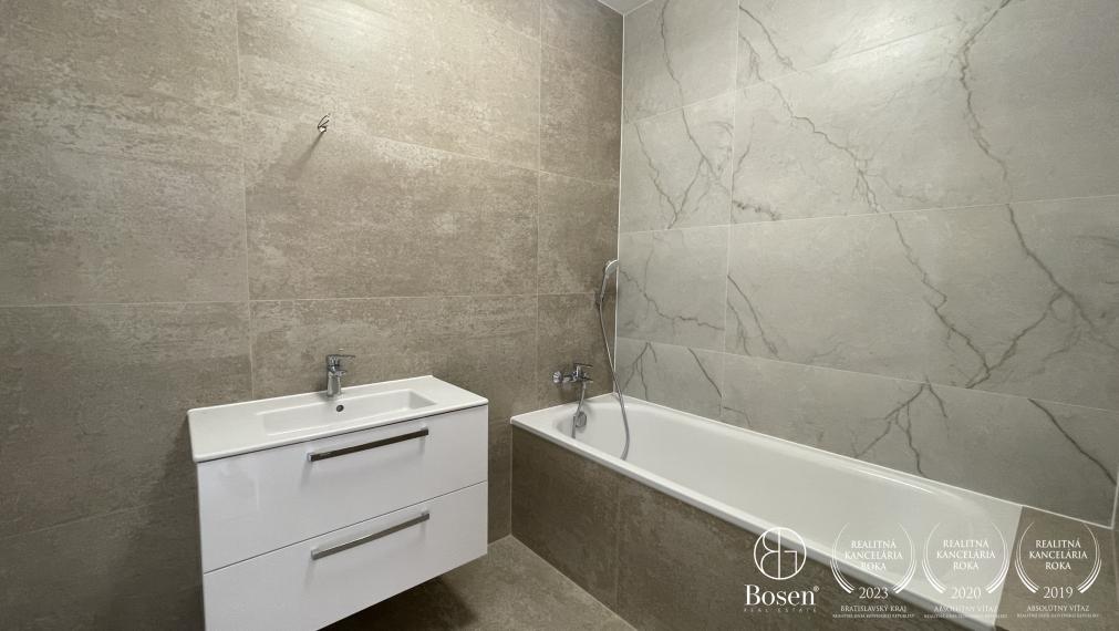 BOSEN | Zariadený trojizbový byt v dvojdome v novej tichej lokalite, Miloslavov, Liesková, 425 m2