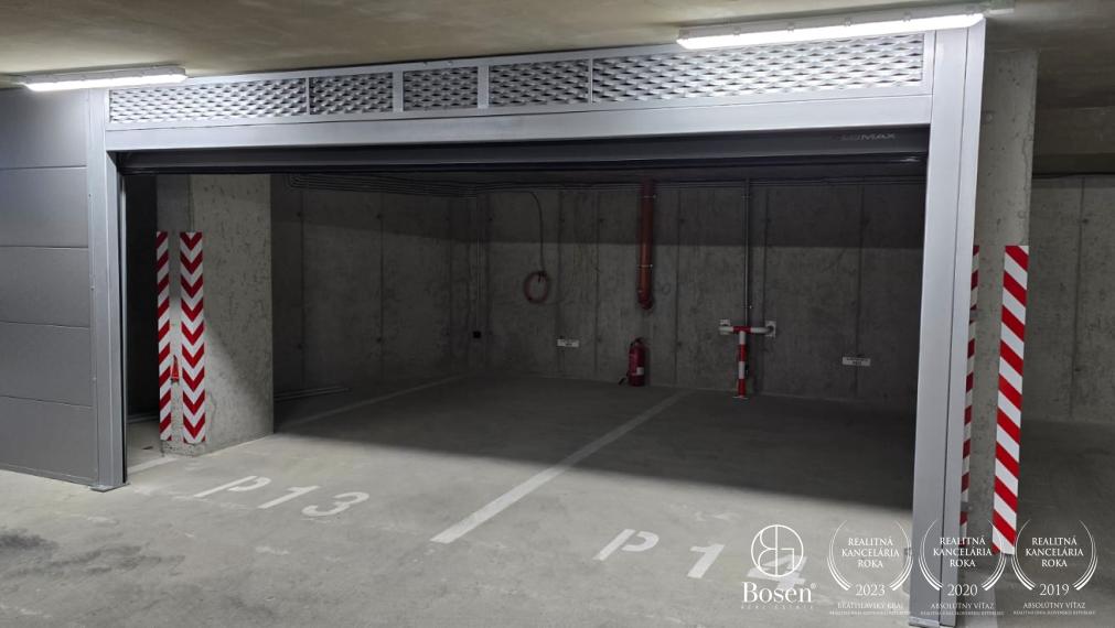 BOSEN | Uzamykateľná garáž 30 m² – elektrina, predpríprava na nabíjačku, novostavba, Podunajské Biskupice