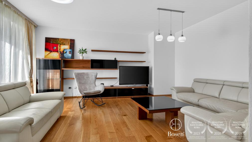 BOSEN | Na prenájom 4 izbový byt s veľkou terasou, zimnou záhradou a parkovacím miestom