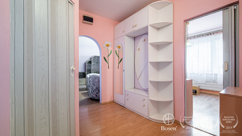 Na predaj 2-izbový byt v žiadanej lokalite Dubnica n/V