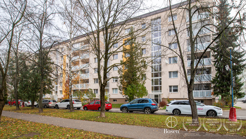 Na predaj 2-izbový byt v žiadanej lokalite Dubnica n/V