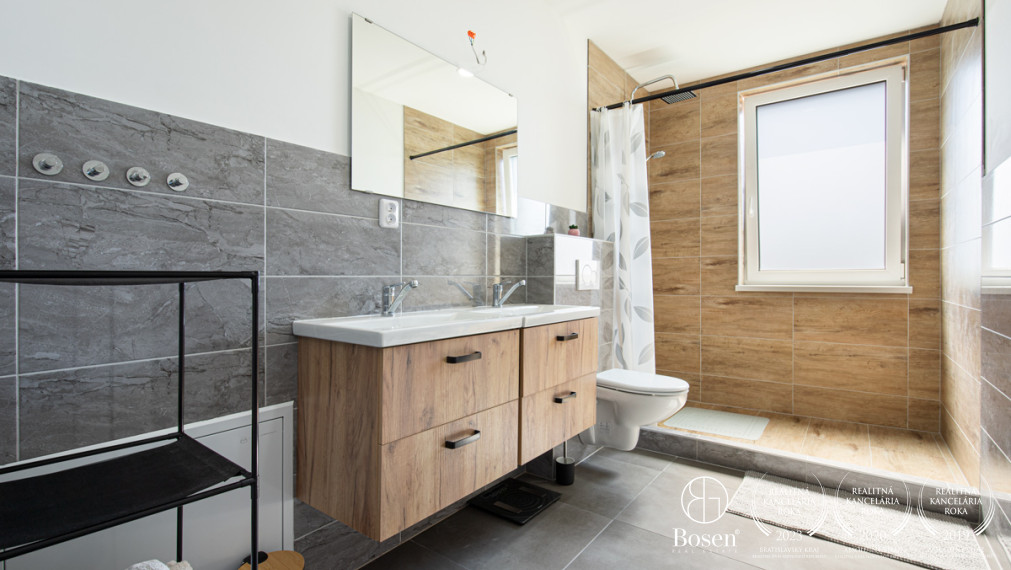 BOSEN | Novostavba – Rodinný dom s terasou v novej štvrti, Dunajská Streda