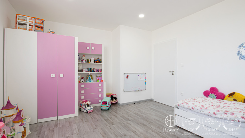 BOSEN | Novostavba – Rodinný dom s terasou v novej štvrti, Dunajská Streda