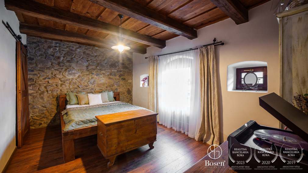 BOSEN | Rodinná farma pri Litave s pozemkom vo výmere 9 565 m²