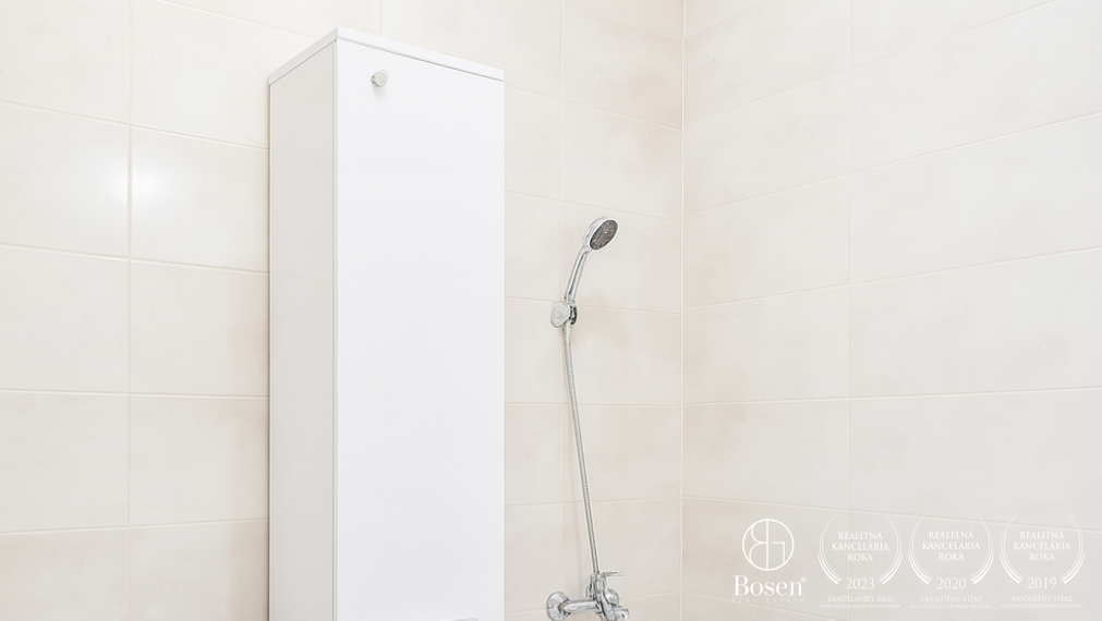 BOSEN | Prenájom 2-izbového bytu v obľúbenej lokalite Dunajská Streda – sídlisko Západ