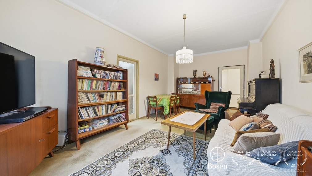 LOYALTERS | Na predaj 3 izbový byt s balkónom v Krasňanoch v blízkosti prírody.