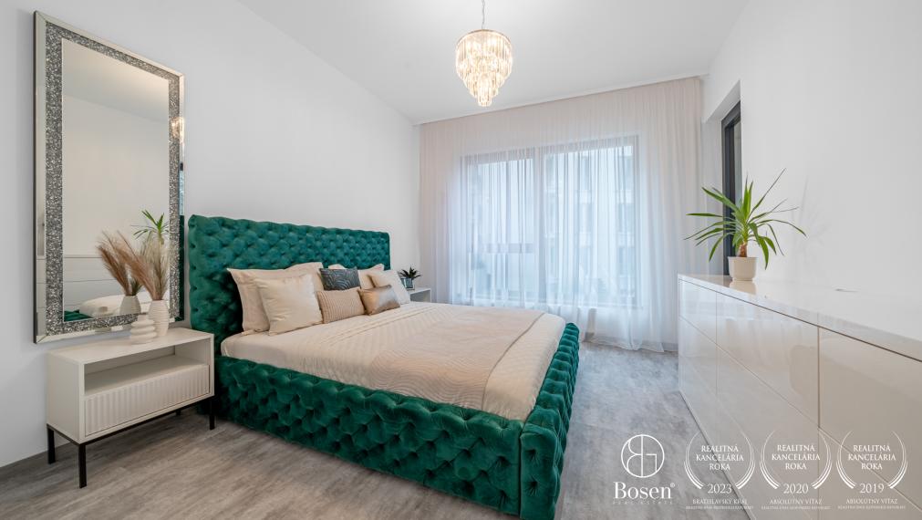 BOSEN | Prémiový, zariadený 3-izbový klimatizovaný byt s balkónom v novostavbe Kesselbauer - Námestie 1. mája, 76 m²