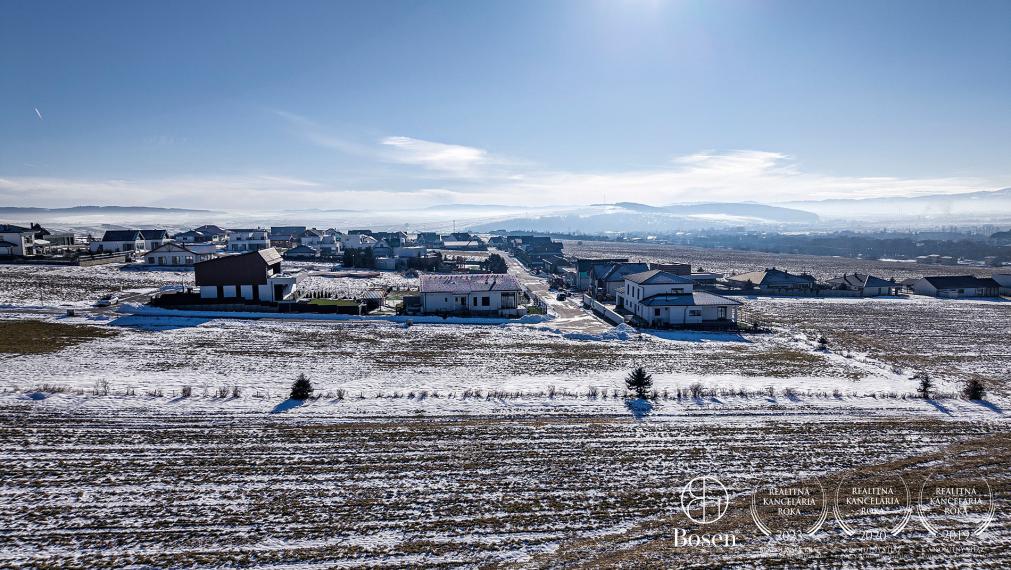 BOSEN | 3 Stavebné pozemky s investičným potenciálom, Veľká Lomnica, 3 873 m2