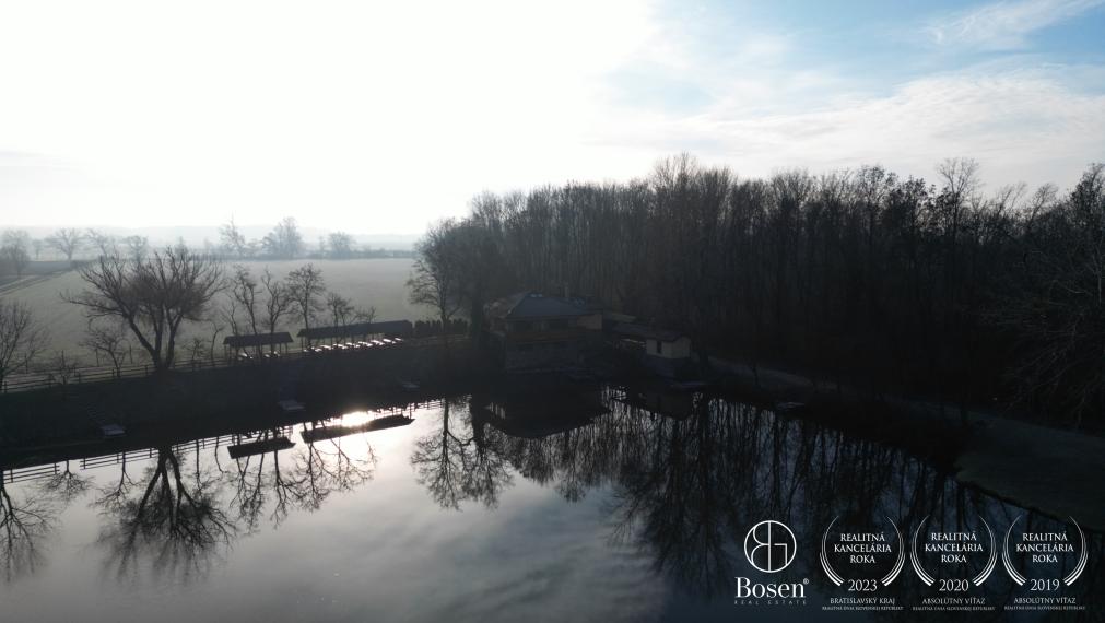 BOSEN |  Na prenájom zabehnutá reštaurácia v Michale na Ostrove