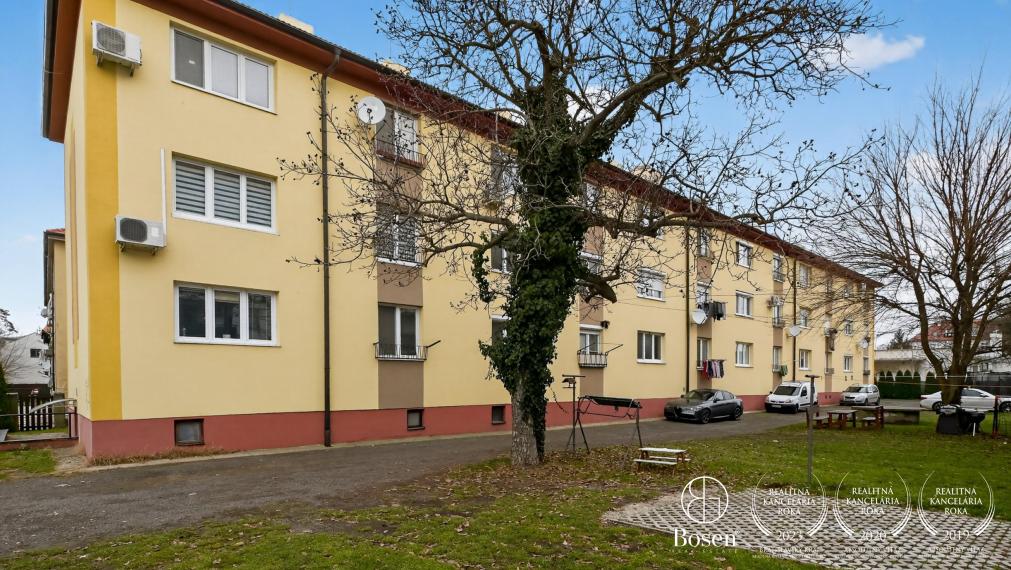 BOSEN | Na prenájom 2 izbový byt Malacky, ulica Ľ. Zúbka