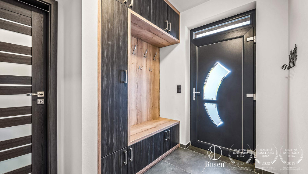 BOSEN | Moderný rodinný dom v malebnej obci Vlková