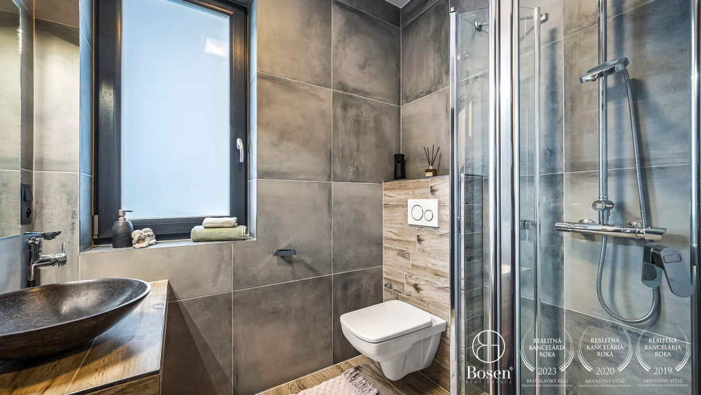 BOSEN | Moderný rodinný dom v malebnej obci Vlková