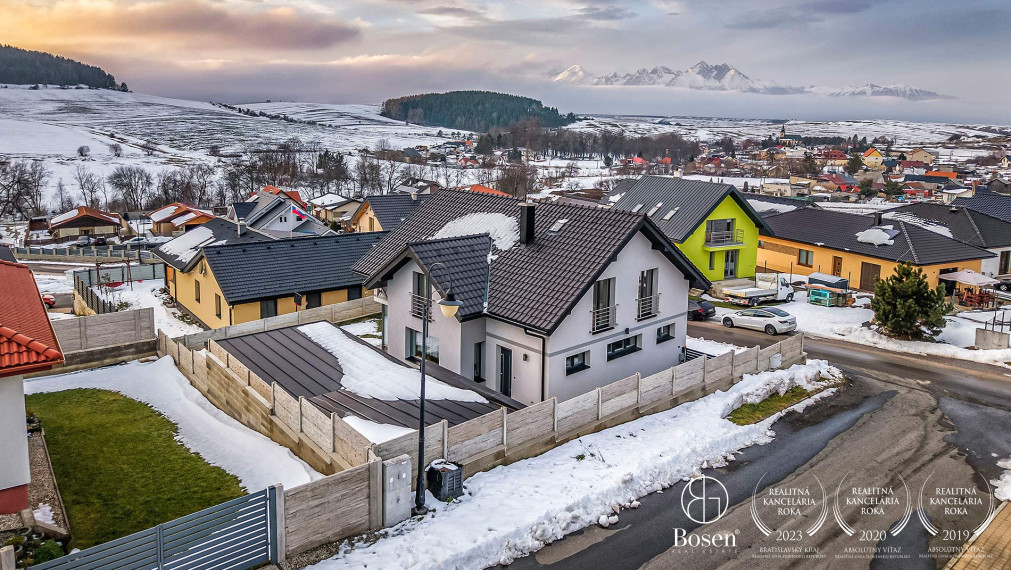 BOSEN | Moderný rodinný dom v malebnej obci Vlková