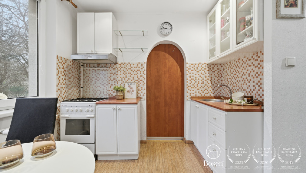 BOSEN | 2,5 izb. byt s potenciálom na rekonštrukciu, Sibírska ulica, BA - Nové Mesto, 57 m2