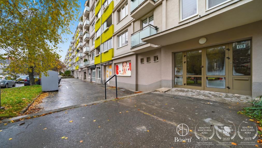 BOSEN | 2,5 izb. byt s potenciálom na rekonštrukciu, Sibírska ulica, BA - Nové Mesto, 57 m2