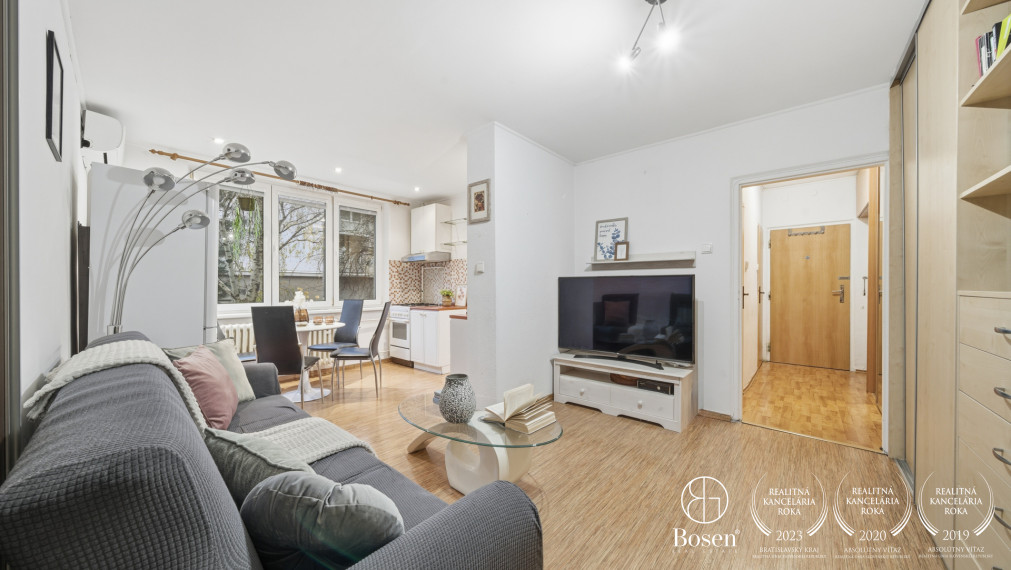 BOSEN | 2,5 izb. byt s potenciálom na rekonštrukciu, Sibírska ulica, BA - Nové Mesto, 57 m2