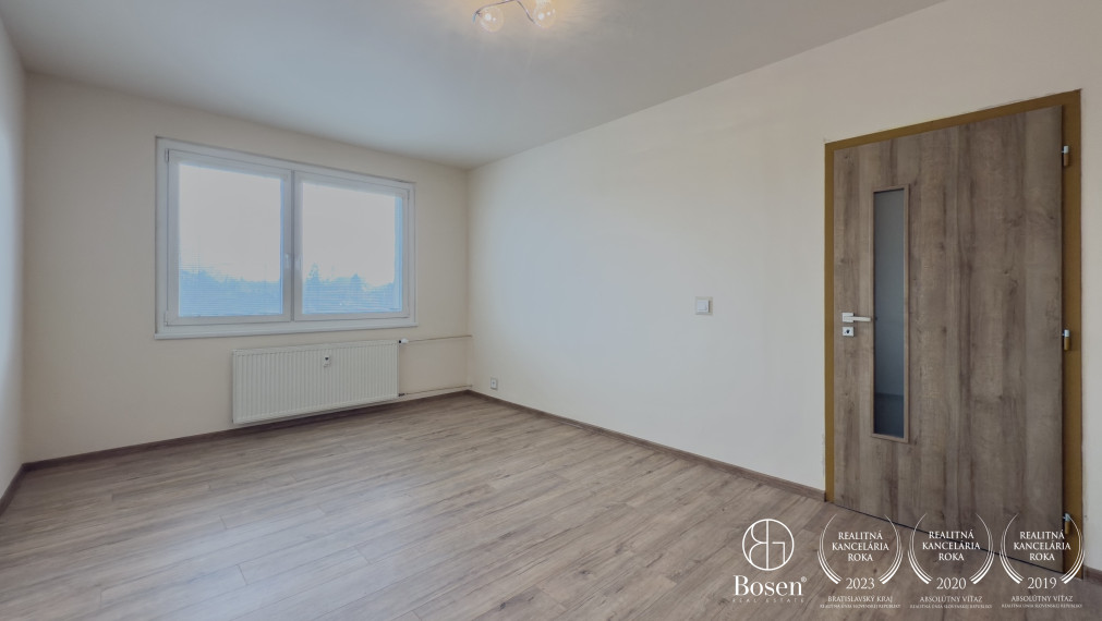 BOSEN | Zrekonštruovaný 3izbový byt s loggiou, 75m2.