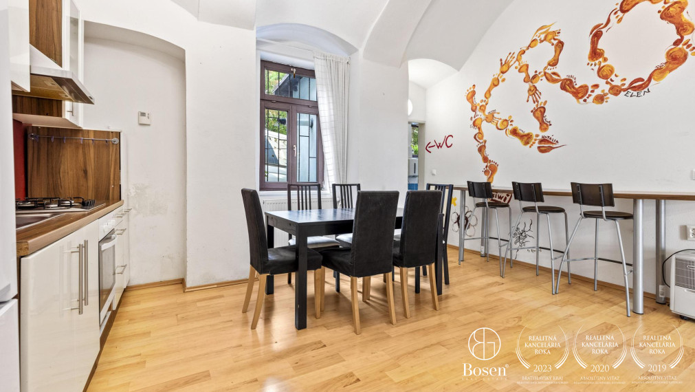 BOSEN | Nezariadený 3 izb. byt, Panenská 25, Bratislava Staré Mesto 100m2