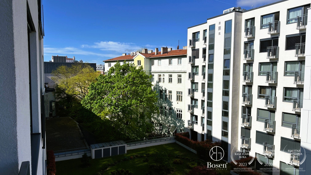 LOYALTERS | Predaj 3-izbového apartmánu s balkónom 82m2 | Kesselbauer |