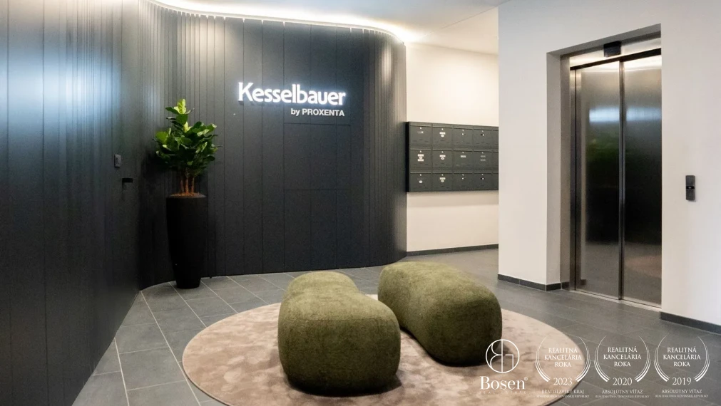 LOYALTERS | Predaj 3-izbového apartmánu s balkónom 82m2 | Kesselbauer |