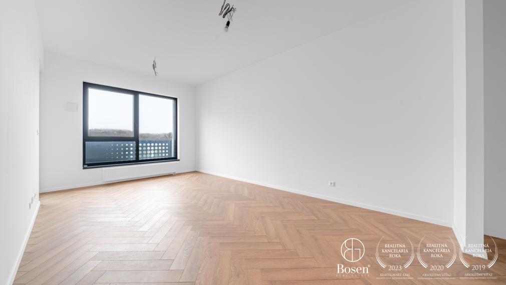 LOYALTERS | Predaj 3-izbového apartmánu s balkónom 82m2 | Kesselbauer |