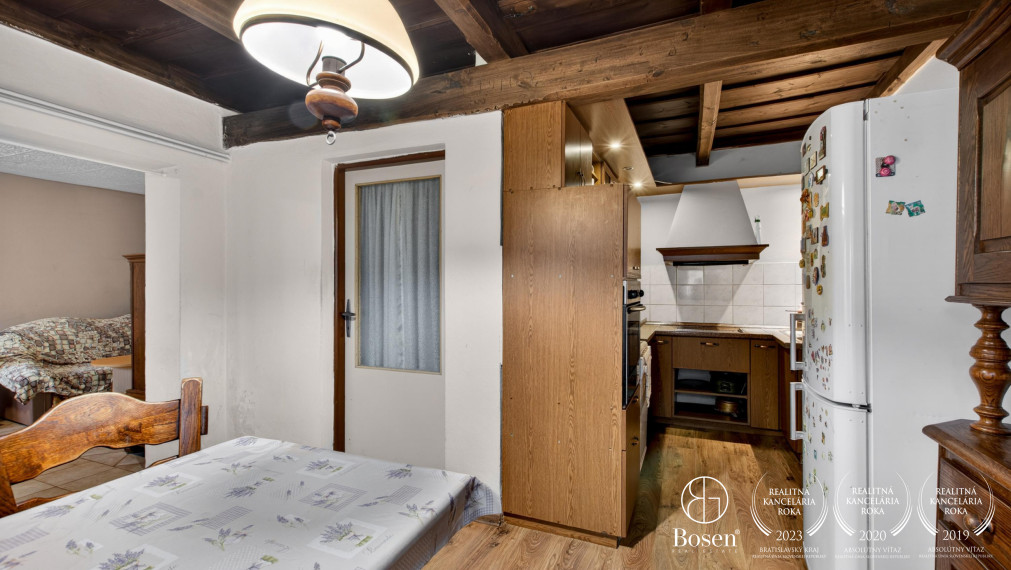 BOSEN | Na predaj rodinný domček vhodný na chalupu s veľkým pozemkom, Moravský Svätý ján