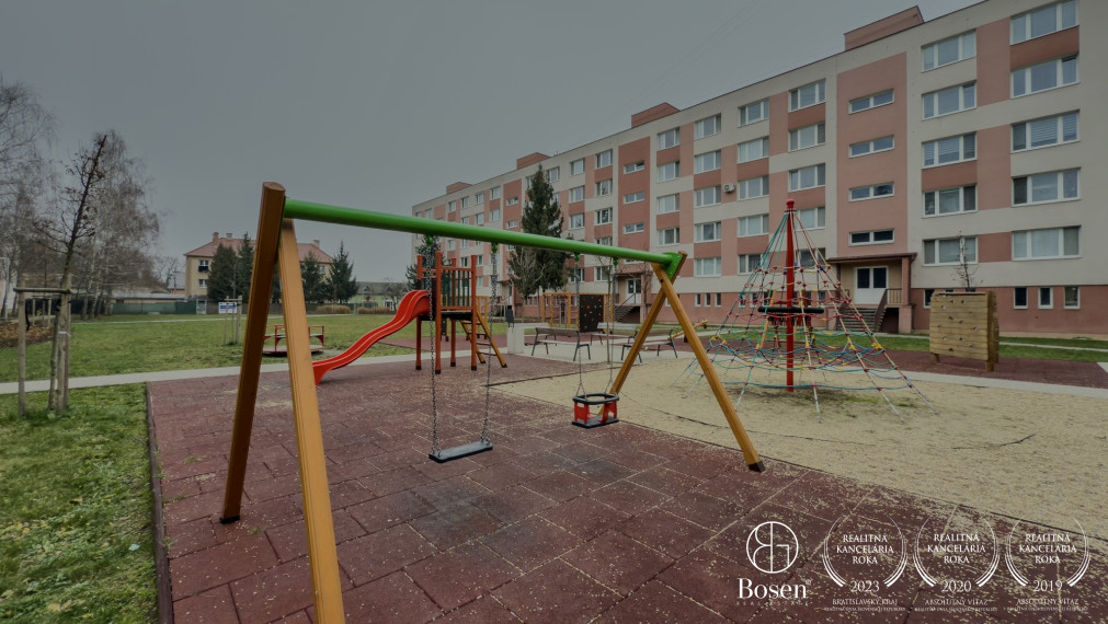 BOSEN | 2 izbový byt s balkónom v perfektnej lokalite, 64m2