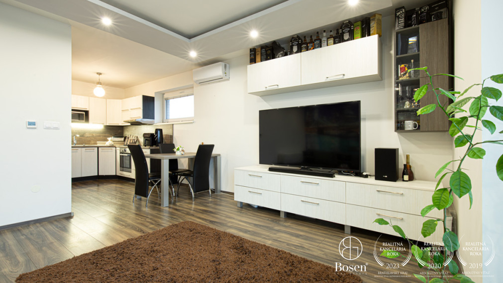 BOSEN GROUP | 3-izbový byt s terasou a 2 parkovacími miestami, Veľké Dvorníky