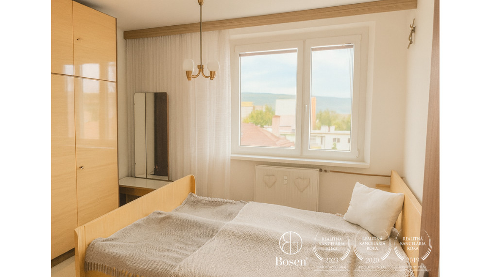 PREDANÉ| ARISE| 4-izbový byt s loggiou a výhľadom na Bratislavu, Rača