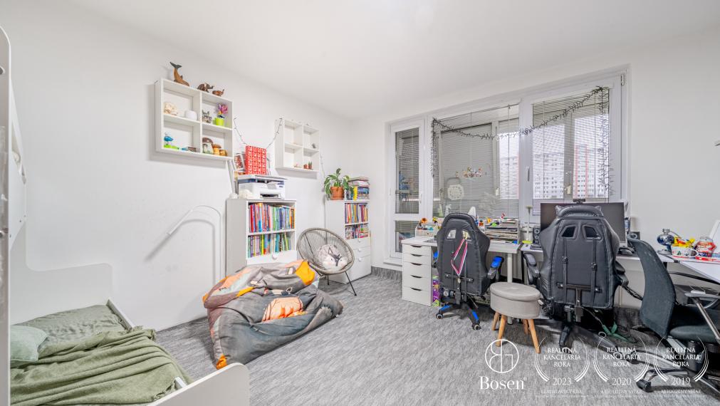 BOSEN | 3 izbový zrekonštruovaný byt s dvomi loggiami, 77,19m2, Topolčianska, Petržalka