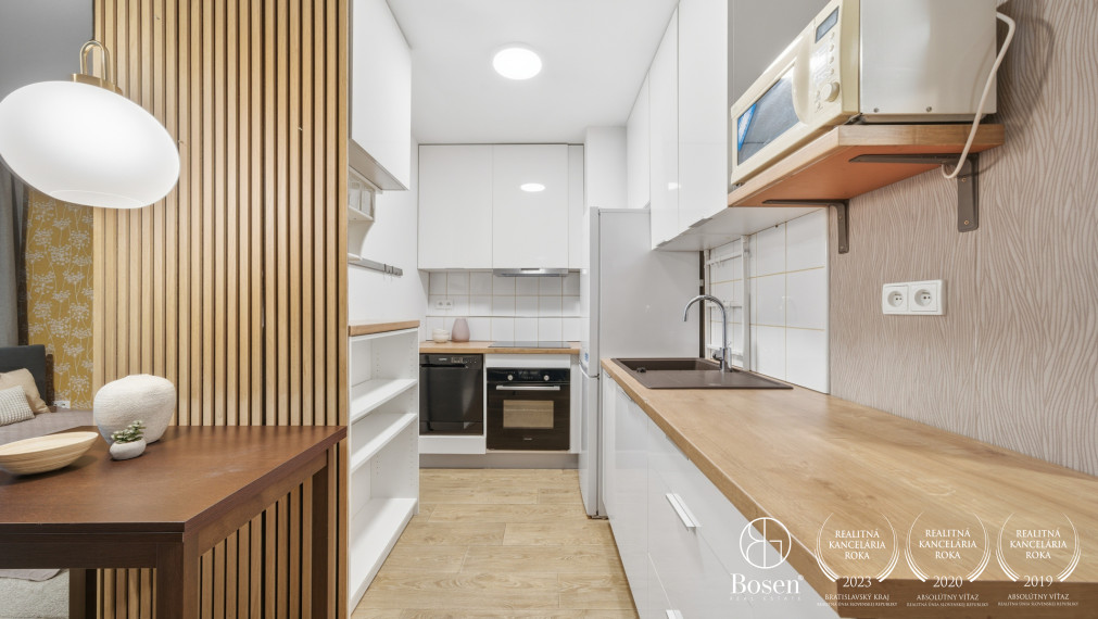 BOSEN | Praktický 1 izbový byt s veľkým balkónom, Rustaveliho ul., Rača-BA