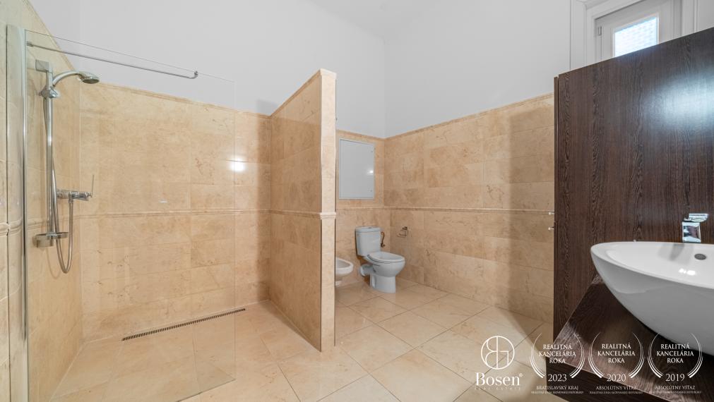 BOSEN | Nadštandardný 5 izbový byt, Gorkého - Palác Motešických