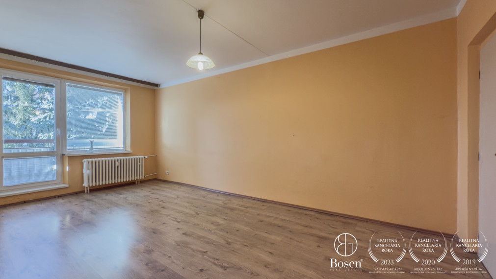 BOSEN | 2 izbový byt s balkónom v perfektnej lokalite, 64m2