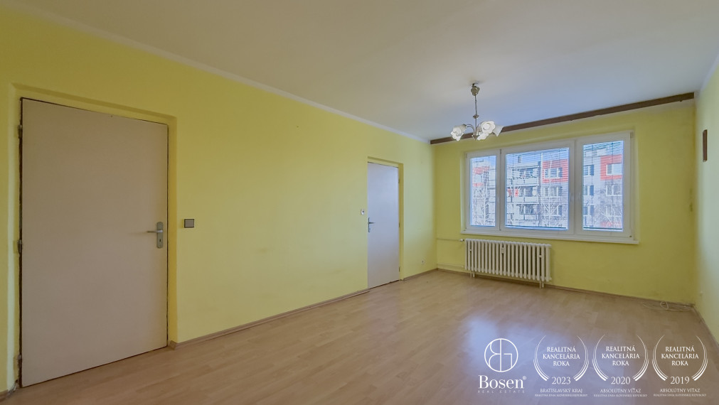 BOSEN | 2 izbový byt s balkónom v perfektnej lokalite, 64m2