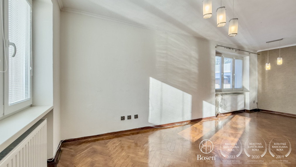 BOSEN | Zrekonštruovaný 3 izbový byt s balkónom, 85m2