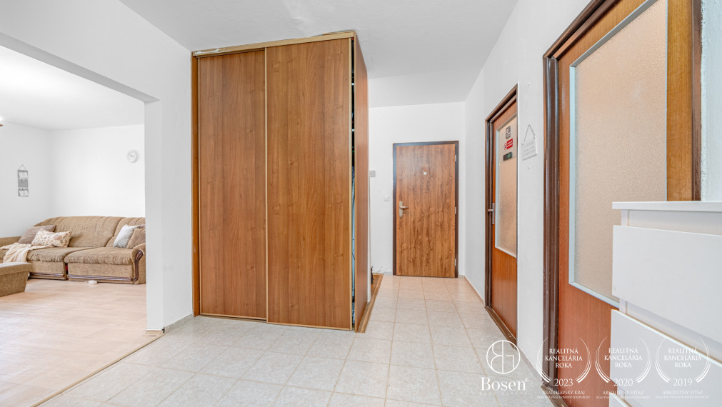 BOSEN | Praktický 4 izbový byt 81 m2, Bratislava - Vrakuňa