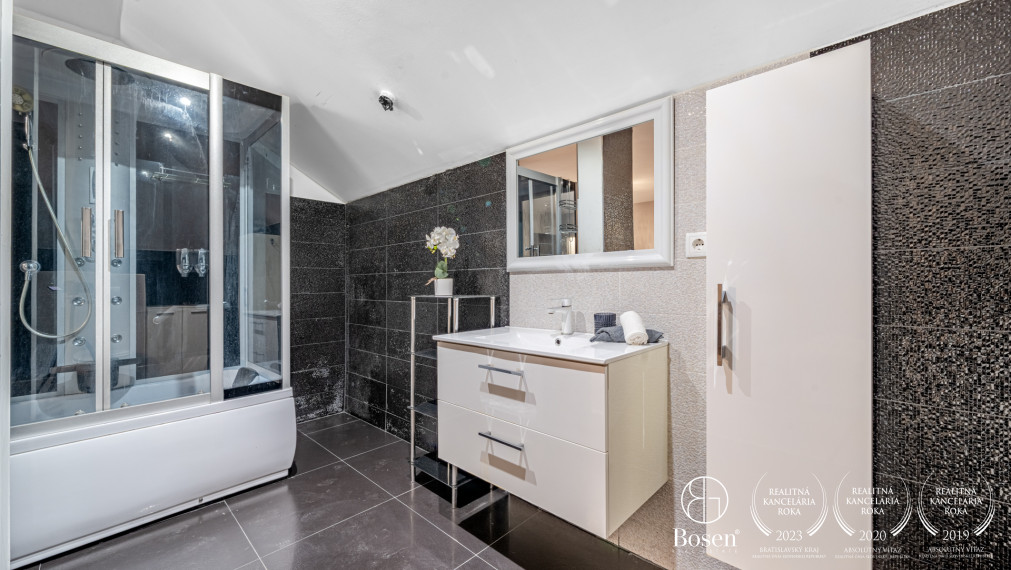 BOSEN | Výnimočný dom. Výnimočná lokalita. Inteligentná investícia. KILB