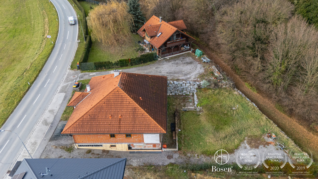 BOSEN | Výnimočný dom. Výnimočná lokalita. Inteligentná investícia. KILB