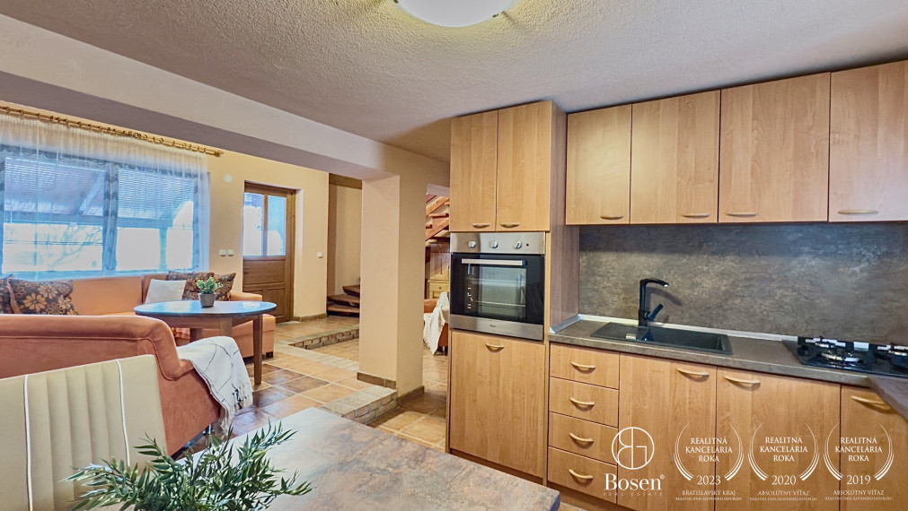 BOSEN | Chata priamo pri vodnej nádrži Ružiná