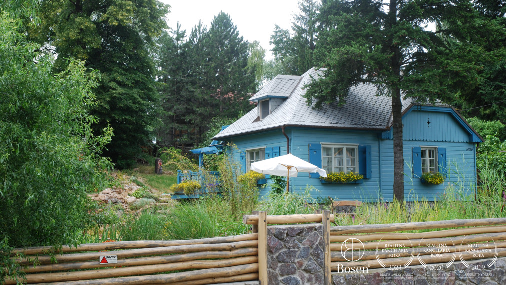 BOSEN | Romantická chalúpka pri vodnom mlyne, Modra - Harmónia