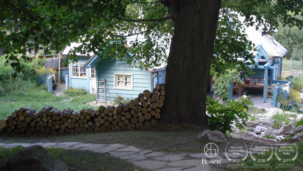 BOSEN | Romantická chalúpka pri vodnom mlyne, Modra - Harmónia