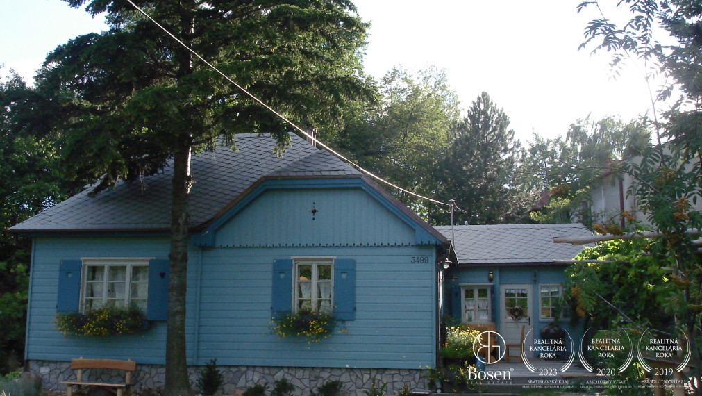 BOSEN | Romantická chalúpka pri vodnom mlyne, Modra - Harmónia