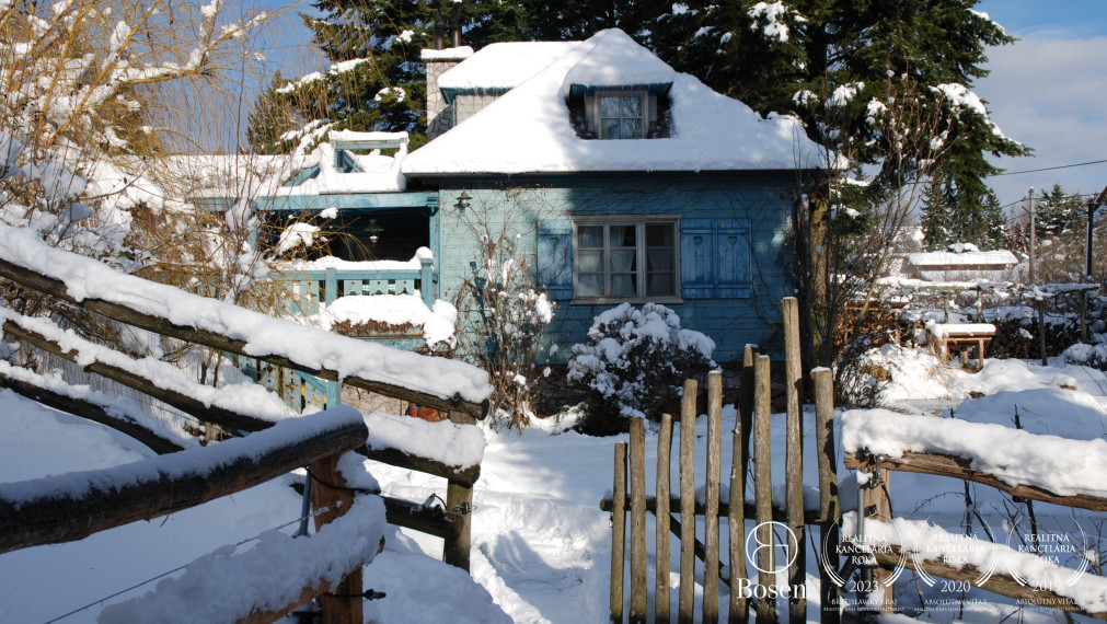 BOSEN | Romantická chalúpka pri vodnom mlyne, Modra - Harmónia