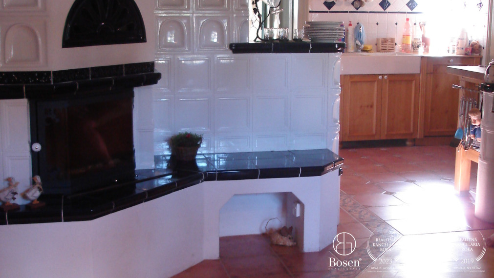 BOSEN | Romantická chalúpka pri vodnom mlyne, Modra - Harmónia