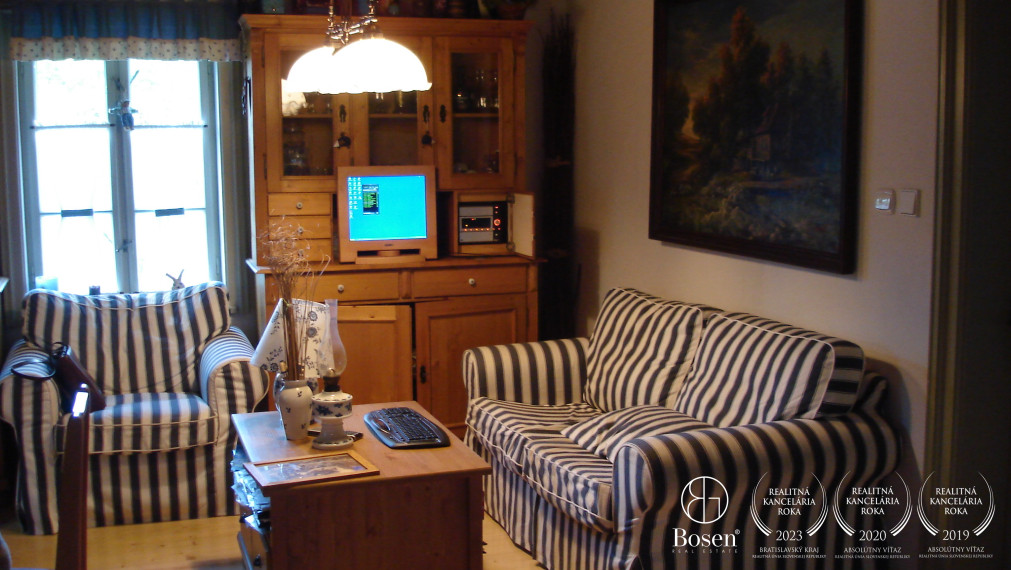 BOSEN | Romantická chalúpka pri vodnom mlyne, Modra - Harmónia