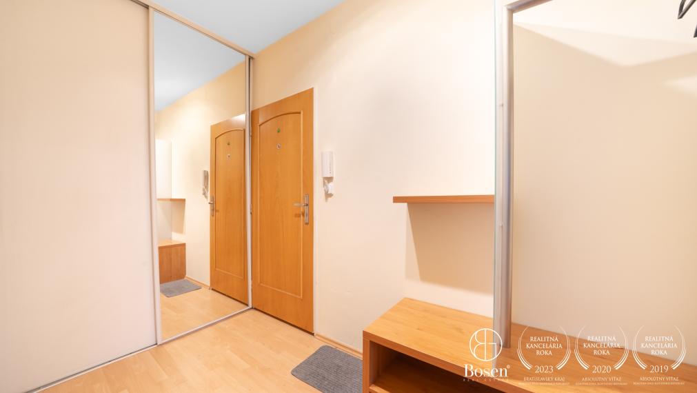 BOSEN | 3-izbový kompletne zariadený byt s klimatizáciou, Ružinov, 77m2