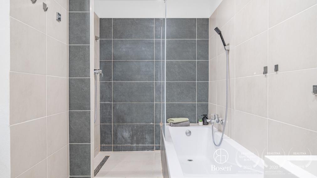 BOSEN | priestranný 4 izbový byt 101 m2, Nitra - Klokočina