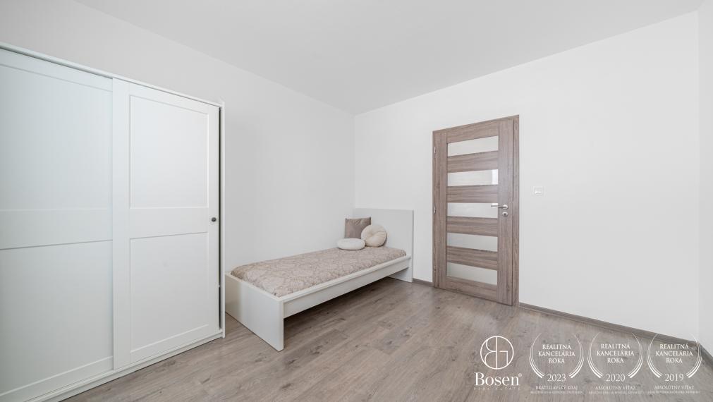 BOSEN | priestranný 4 izbový byt 101 m2, Nitra - Klokočina