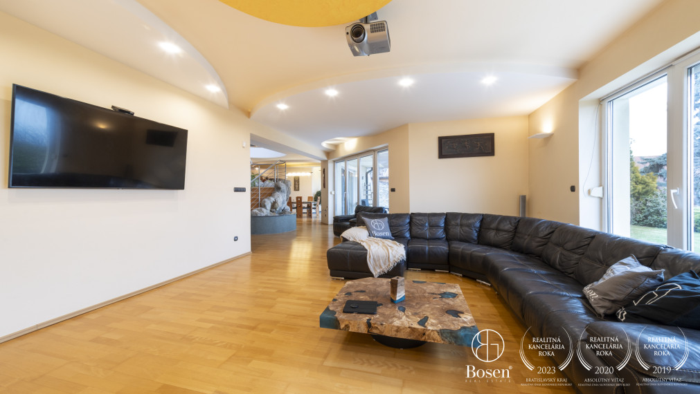 BOSEN | Nadštandardný 5i RD podľa Feng Shui, Turistická, Nitra - Zobor