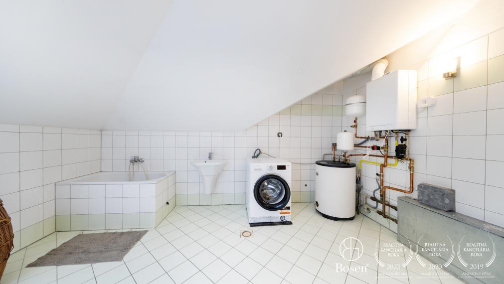 BOSEN | Nadštandardný 5i RD podľa Feng Shui, Turistická, Nitra - Zobor